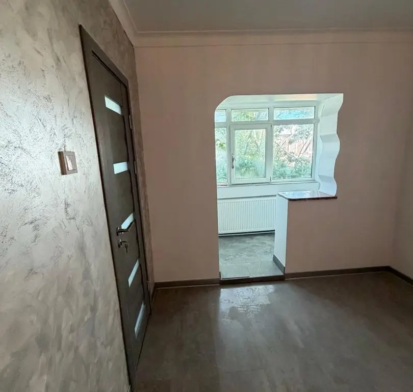 De vanzare apartament cu o camera, zona Doja, renovat, 42.000 E