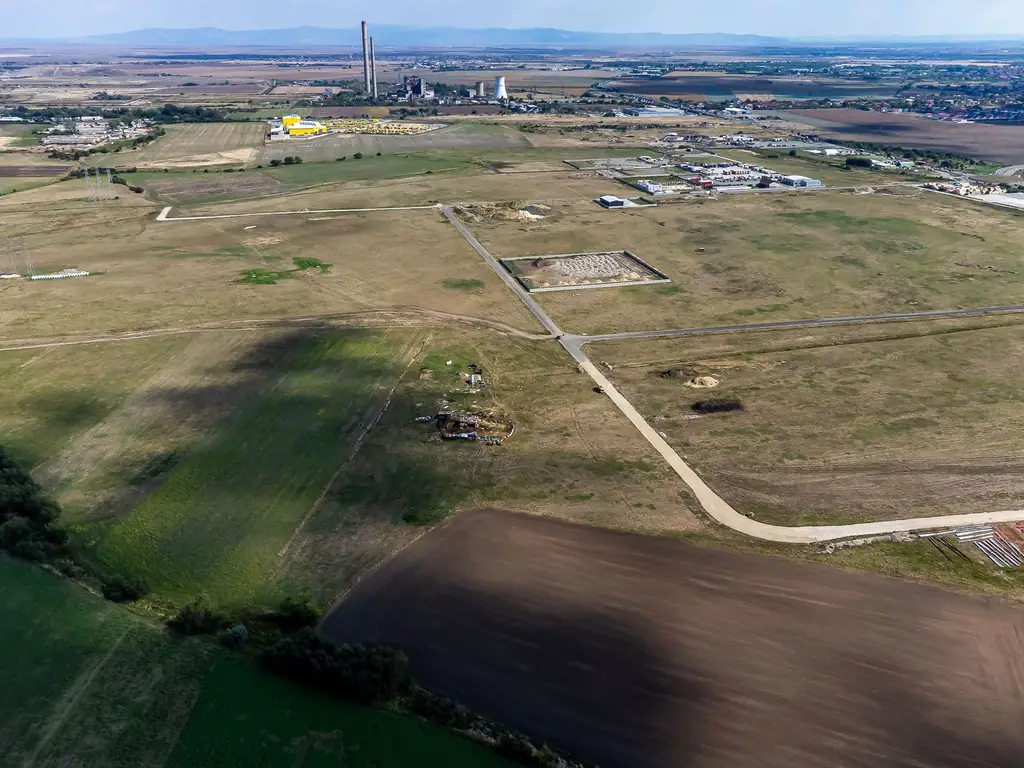 Oportunitate – Teren industrial 1.663 mp lângă Centura Vest Arad