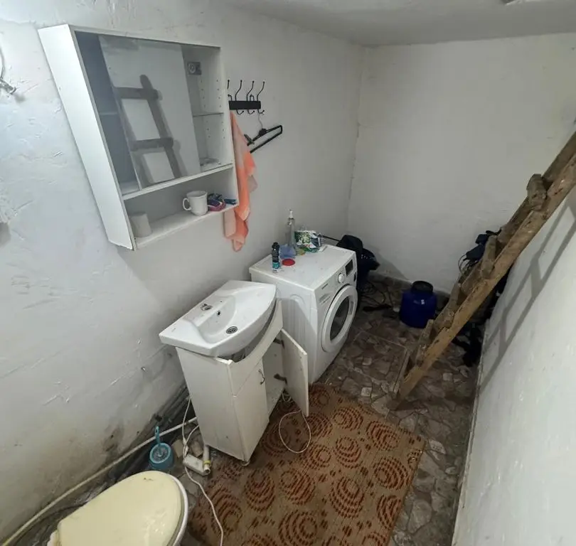 Casă cu garaj – str. Mărășești