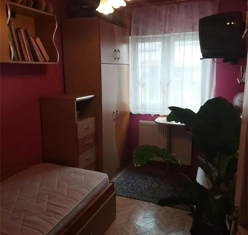 Apartament de vanzare sau la schimb cu casa