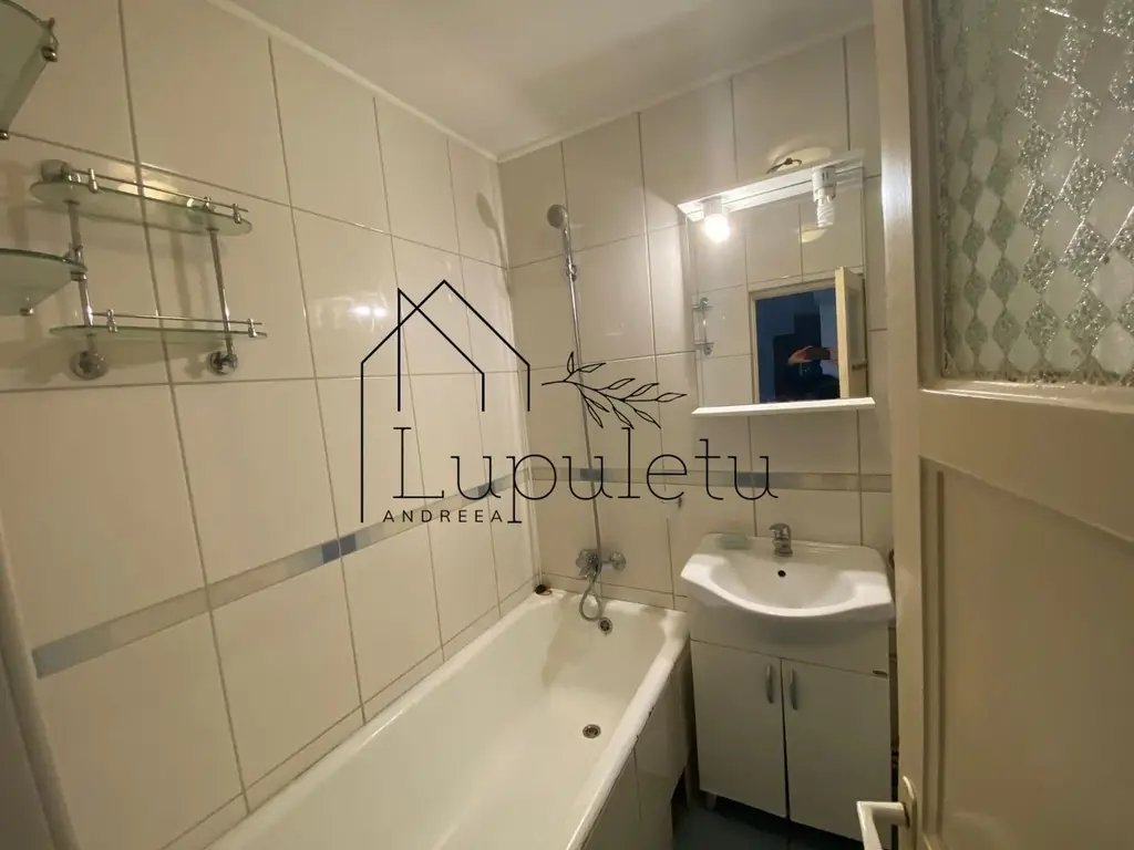 Apartament de Inchiriat | 2 Camere | 54 MPU |  Strada Siretului