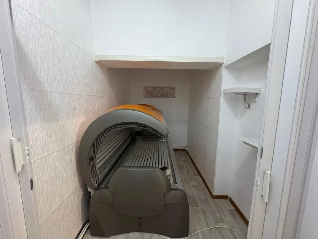 INCHIRIERE SPATIU SALON INFRUMUSETARE