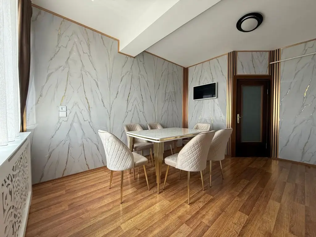 Apartament de lux cu panorama superba la Dunare