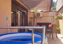 Ap 3 camere,curte, terasă vilă Dămăroaia