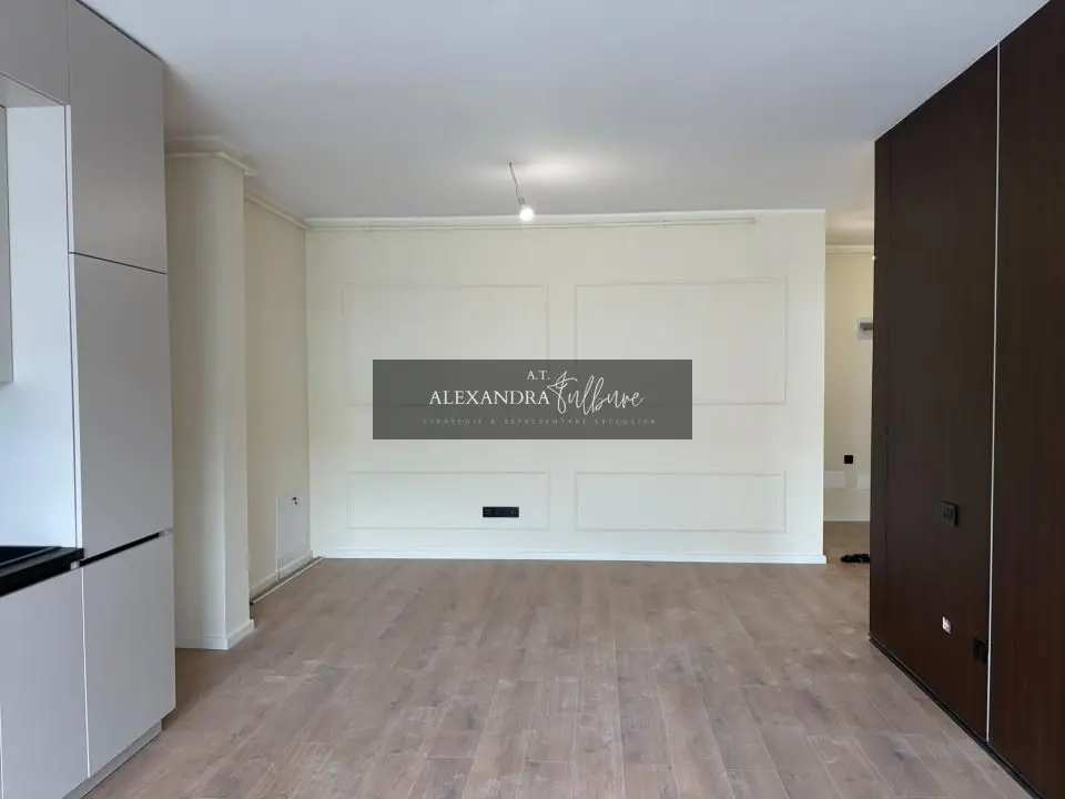 Apartament 2 camere, terasa, etaj intermediar, garaj, Eroilor