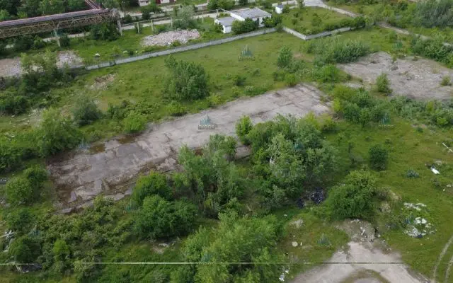Teren intravilan de vânzare – zona Zirom