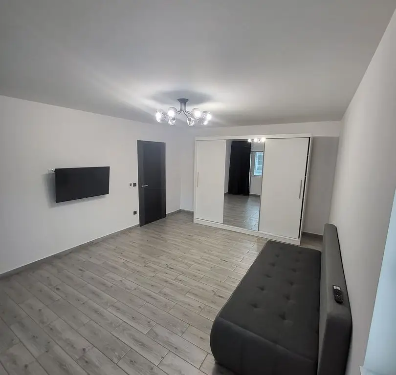Vand apt. 2 cam. Soseaua Arcu tip vilă billa gara.