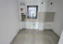 Decomandat. Etaj 1. Bucatarie inchisa.