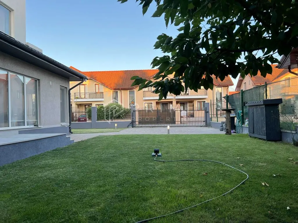 DE VÂNZARE: Casă Modernă „La Cheie” (175 mp) | 7 Noiembrie