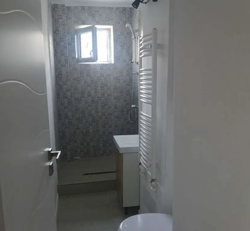 Apartament cu 3 camere de vanzare zona Tomis Nord