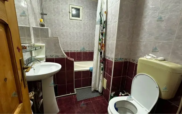 Apartament 4 camere de vânzare – Strada Daciei