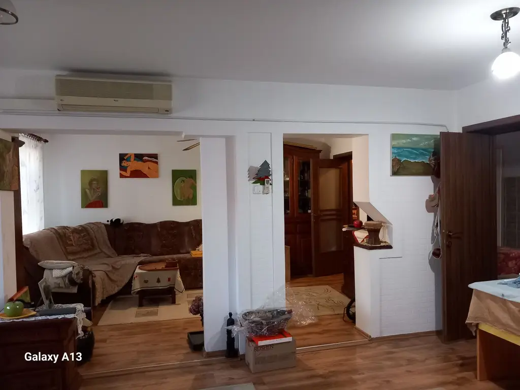 ageuropa.ro vinde ap 4 cam 103mp etaj 4/4 în zona CENTRALA.