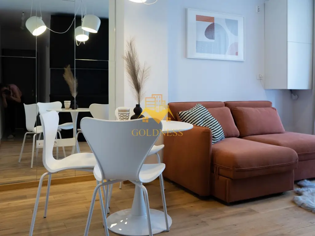 Apartament superfinisat zona Strazii Horea. Bloc nou!