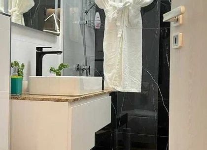 Vand apartament cu vedere la mare- Mamaia Nord