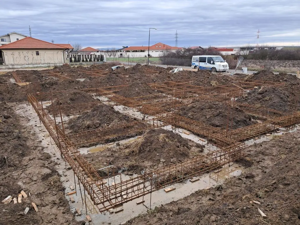 BRASADAS vinde casa individuala tip PARTER cartierul MARCUS.