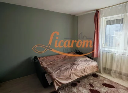 Corp de casa 4 camere zona Nicopole,curte comuna cu 1 familie.