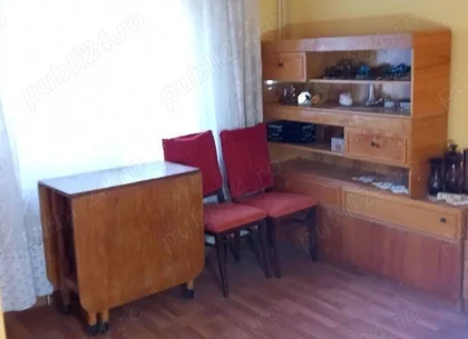 Vand apartament 2 camere zona Aviatiei