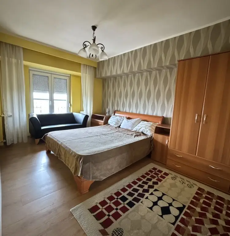 BRASADAS închiriază ap 2 cam PET FRIENDLY Bd Libertății.