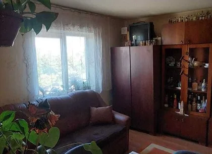 BRASADAS vinde URGENT ap 2 cam etaj 4/4 pe Aleea Prahovei.