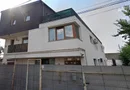 BLOC cu 3 apartamente de 2 camere si 3 garsoniere, DECOMANDATE