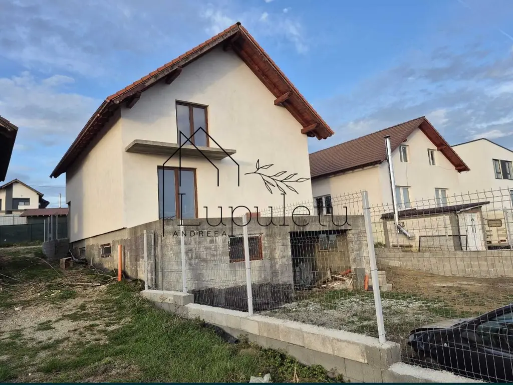 Casă Individuală cu Mandarda înaltă | 150 MPU | Șura-Mare