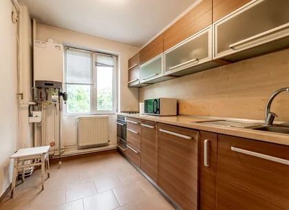 78.900 EURO! Apartament 2 camere, etaj 2, bloc cu lift, Libelula, Arad