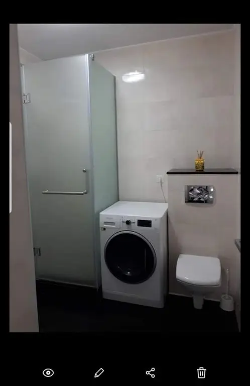 Ag EUROPA vinde apart NOU cu 3 camere in zona Carpati la etajul 4.