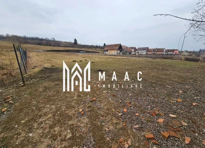 Teren de vânzare în Hamba | 1.740 mp | cu utilități și ieșire la râu