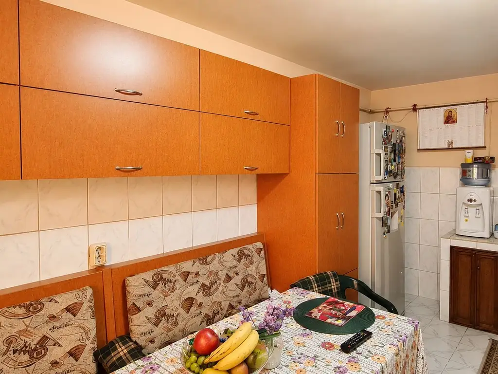 Casă individuală, teren generos de 1.348mp, poziție centrală, Giarmata