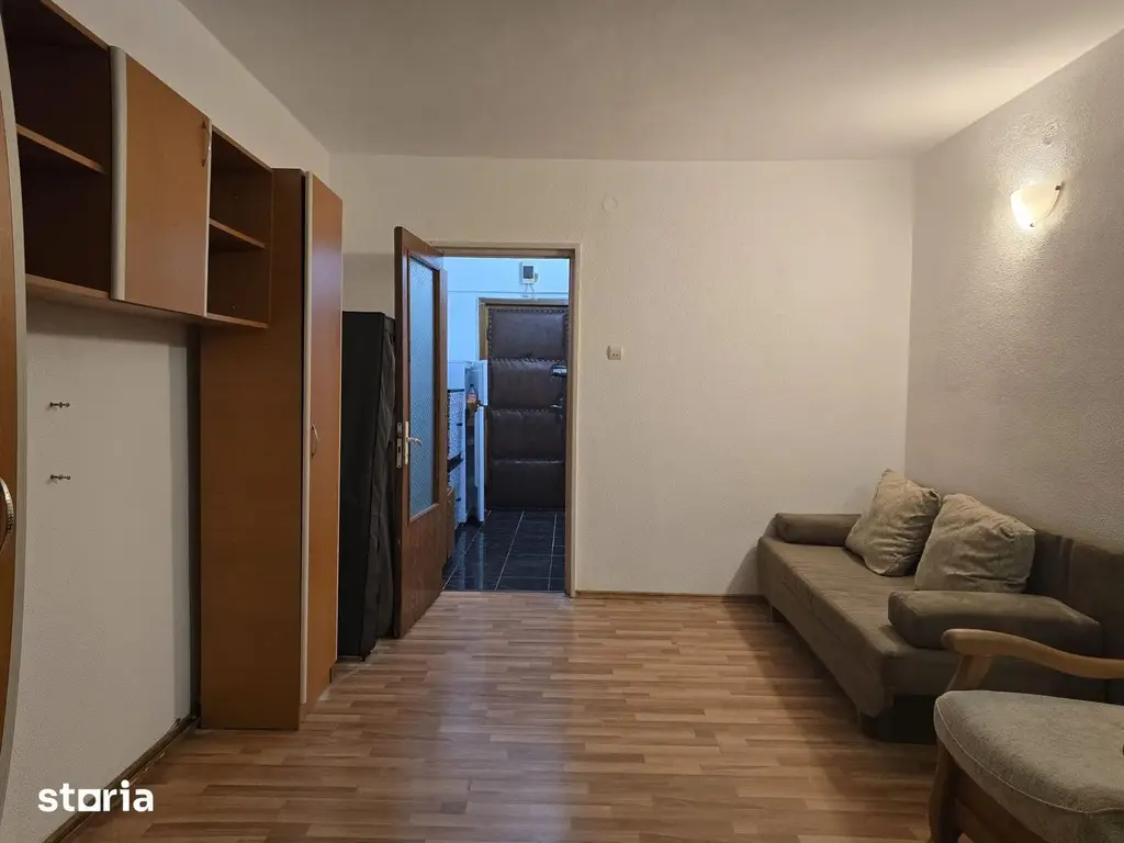 De vanzare garsoniera Tiglina 1, la A-uri, et. 2, 36.000 euro