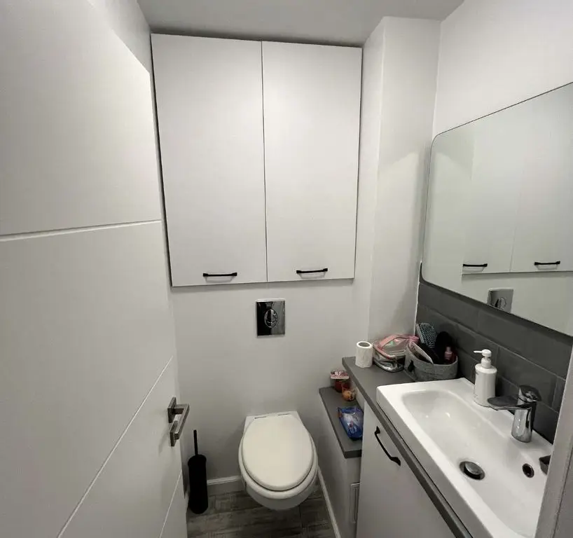 Apartament 3 camere mobilat utilat