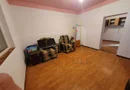 Zona Dambovita. 2 Case. Teren 933 mp.