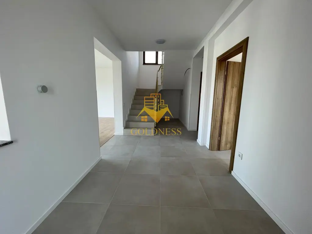 Casa individuala, Salicea, Premium, Curte 500Mp, 4 Camere, Sun tropez