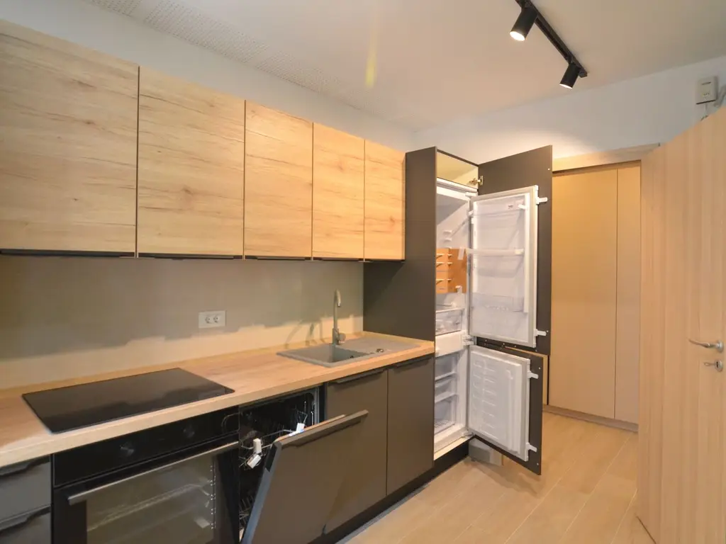 Inchiriere 2 camere cu parcare subterana URBAN PLAZA