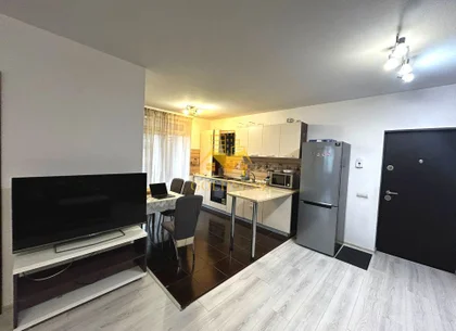 3 camere open space, Parcare, Zona Tineretului, Floresti, Profi