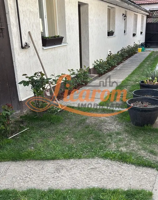 Proprietate saseasca cu 2 corpuri de casa, Comuna Vulcan,Brasov.