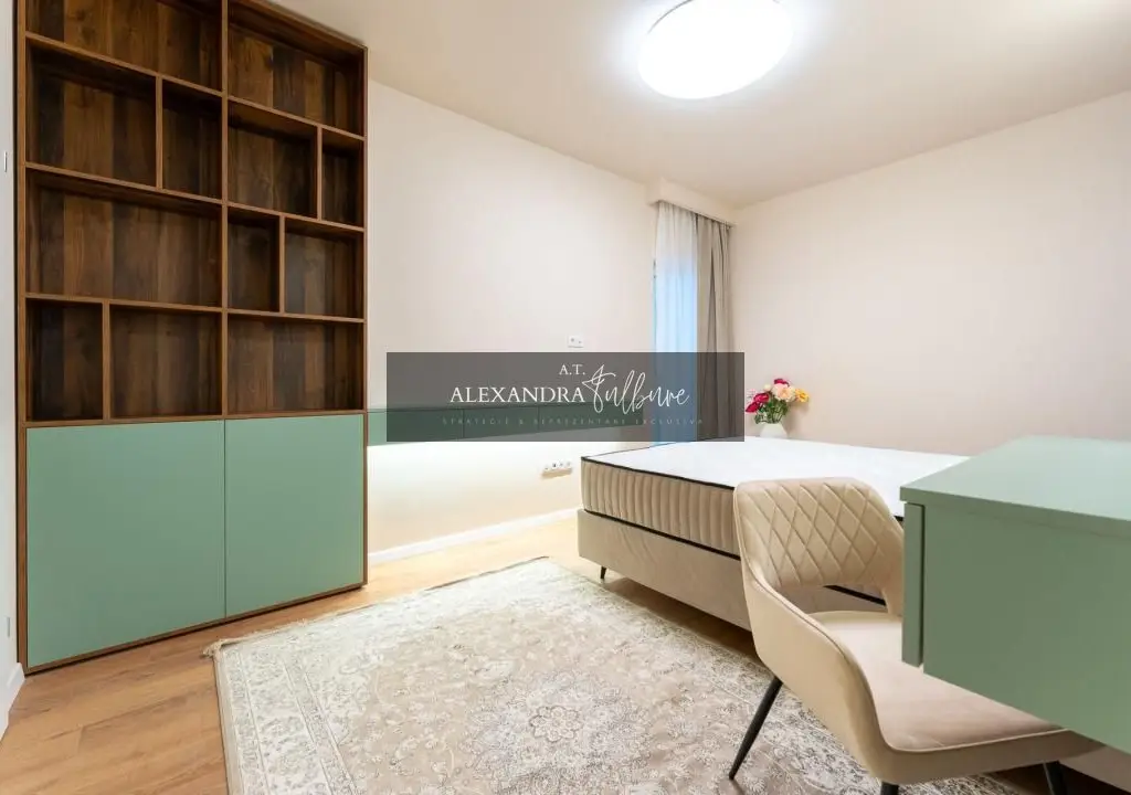 Apartament 2 camere, etaj intermediar, balcon, garaj, Eroilor