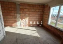 Casă Tip Duplex | 4 Camere | 2 Balcoane | Terasă | Șura Mică