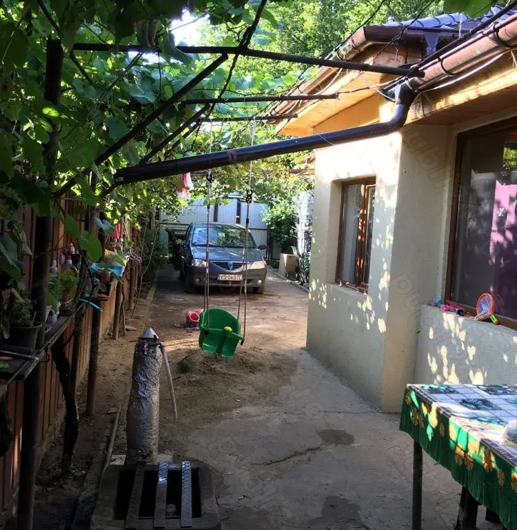 Casa Parc Bazilescu ,Bucurestii noi,poziție excelenta