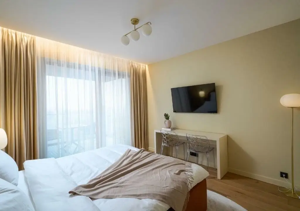 One Herastrau Towers | Apart. 3 camere | Proprietar | Mobilat | 2 Locuri Parcare