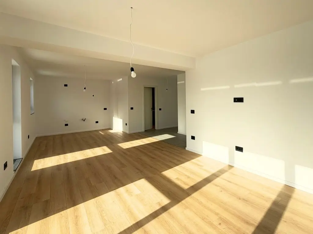Kasper vânzare apartament de lux 2 camere nelocuit vedere libera spre Tâmpa