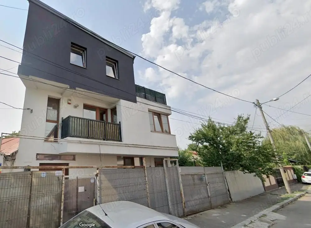 BLOC cu 3 apartamente de 2 camere si 3 garsoniere, DECOMANDATE