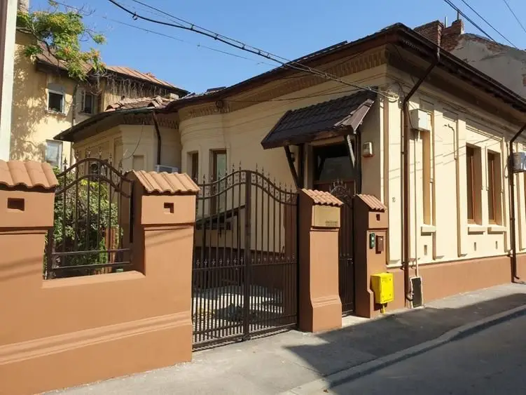 BRASADAS inchiriaza vila RENOVATA Unirii