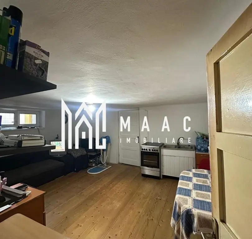 Casă de vânzare Sibiu 4 camere | Central | 115 mp utili, curte privată