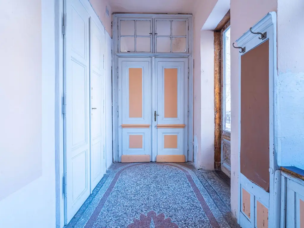 Apartament 2 camere parter înalt, amenajat complet.