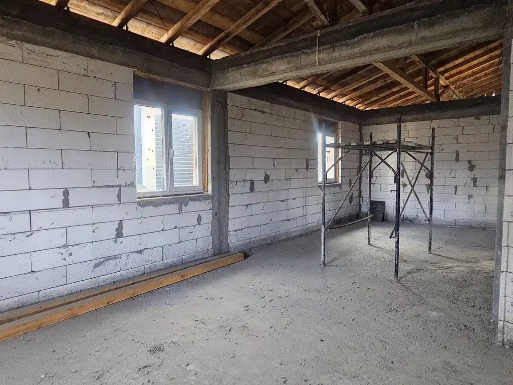 Casa la rosu Bariera Traian, teren 896 mp, COMISION 0%