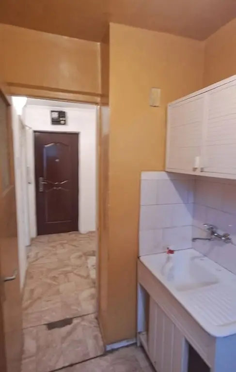 Apartament 2 camere de vanzare cartier Titan la 7 minute metrou
