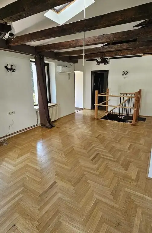 Vand casa Bucuresti sector 3