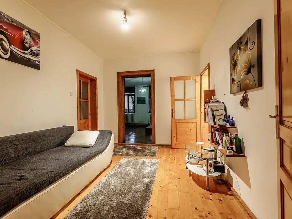 Casă în zonă liniștită, lângă Malul Mureșului cu 750 mp de teren