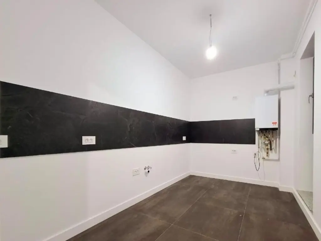 Apartament spațios cu 3 camere terasă și balcon Băneasa Aviației Sector 1